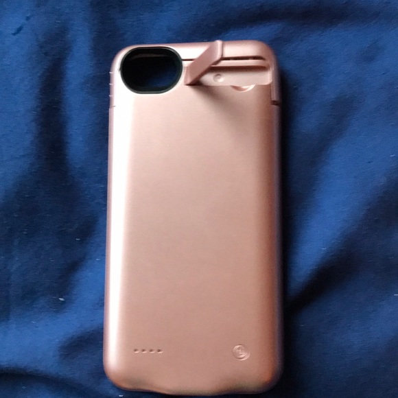 Too small for my phone - Picture 3 of 3